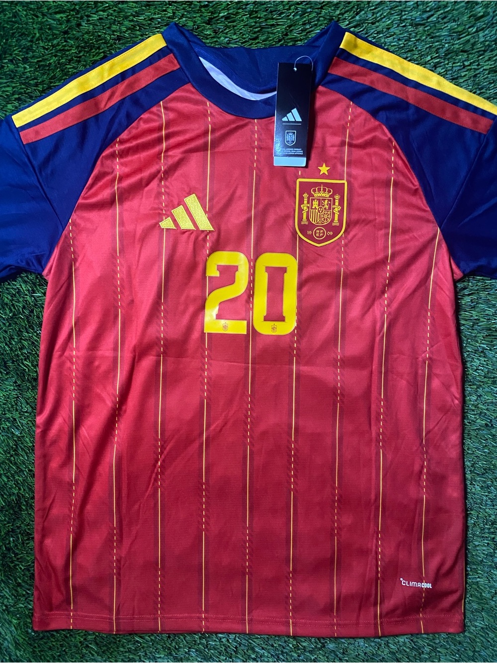 Pedri #20 Red & Navy Spain Soccer Jersey with Yellow Accents